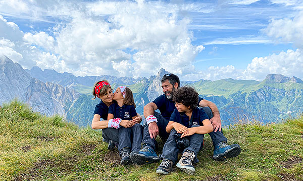 Trekking con i bambini in Val di Fassa sulla Viel del Pan fino al Lago di Fedaia